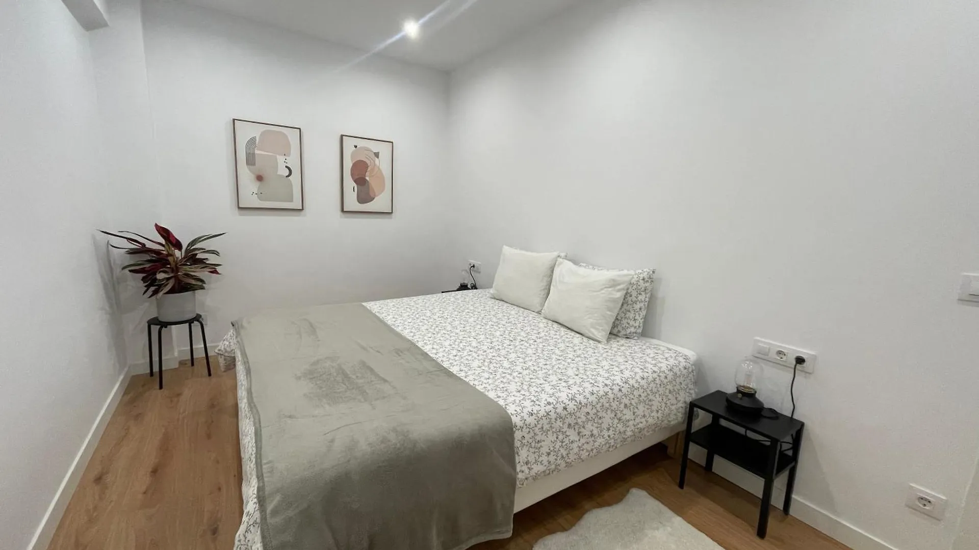 Habitacion Privada En El Centro De Bilbao contacts